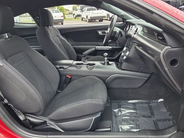 Certified 2020 Ford Mustang Coupe w/ 2.3L High Performance Package RWD image 17