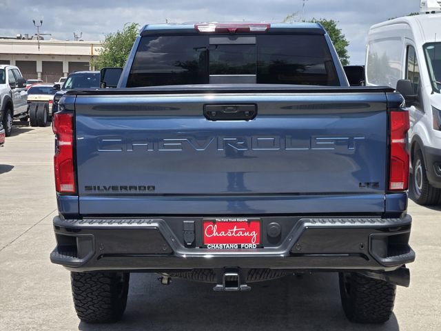 Used 2025 Chevrolet Silverado 2500 LTZ w/ Trail Boss Package AWD/4WD image 7