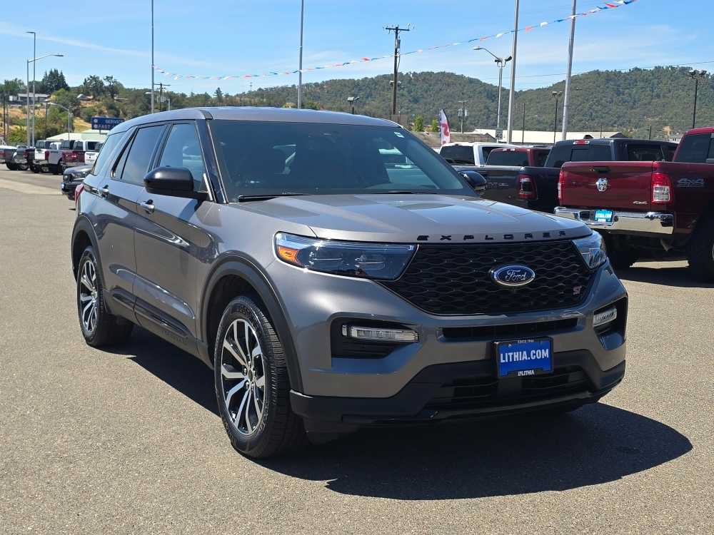 Certified 2022 Ford Explorer ST AWD/4WD image 7