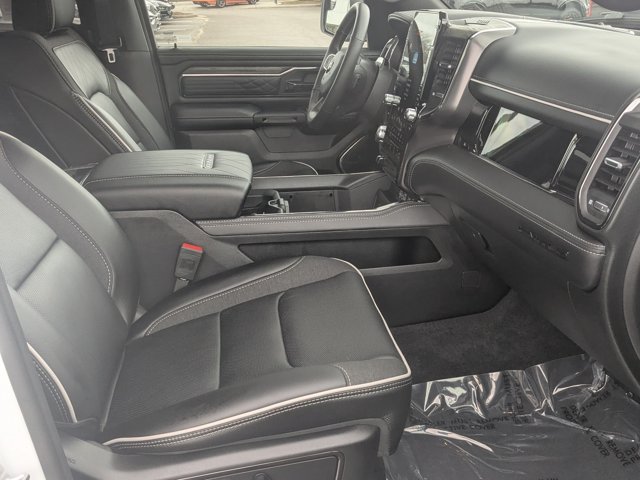 Used 2025 RAM 1500 Limited AWD/4WD image 39
