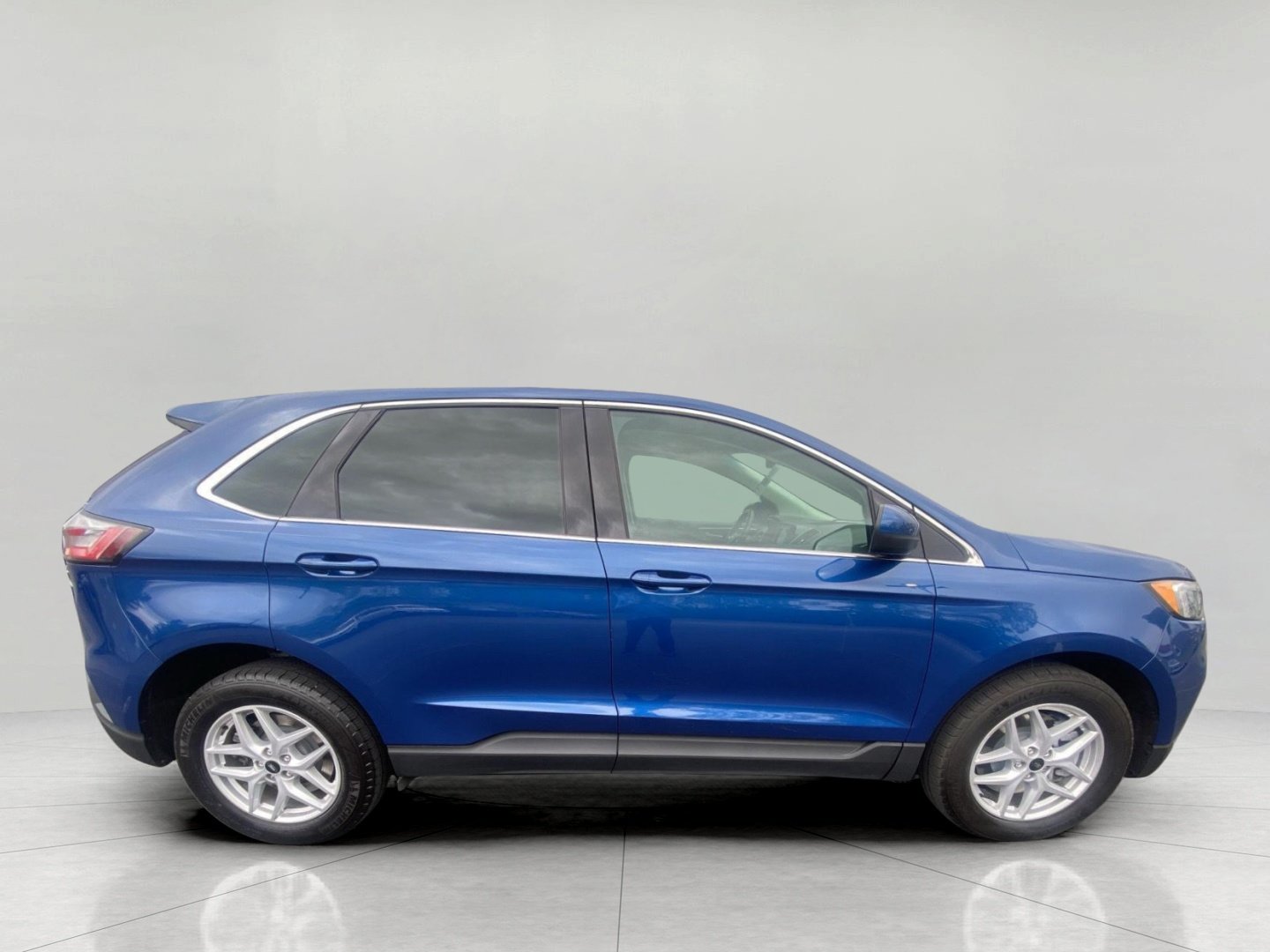 Certified 2023 Ford Edge SEL w/ Convenience Package AWD/4WD image 10