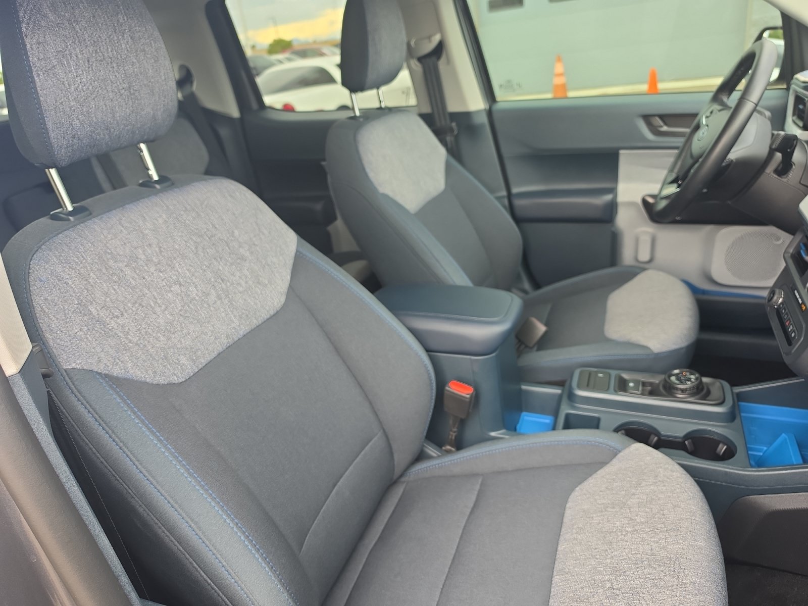 Certified 2025 Ford Maverick XLT w/ XLT Luxury Package FWD image 28