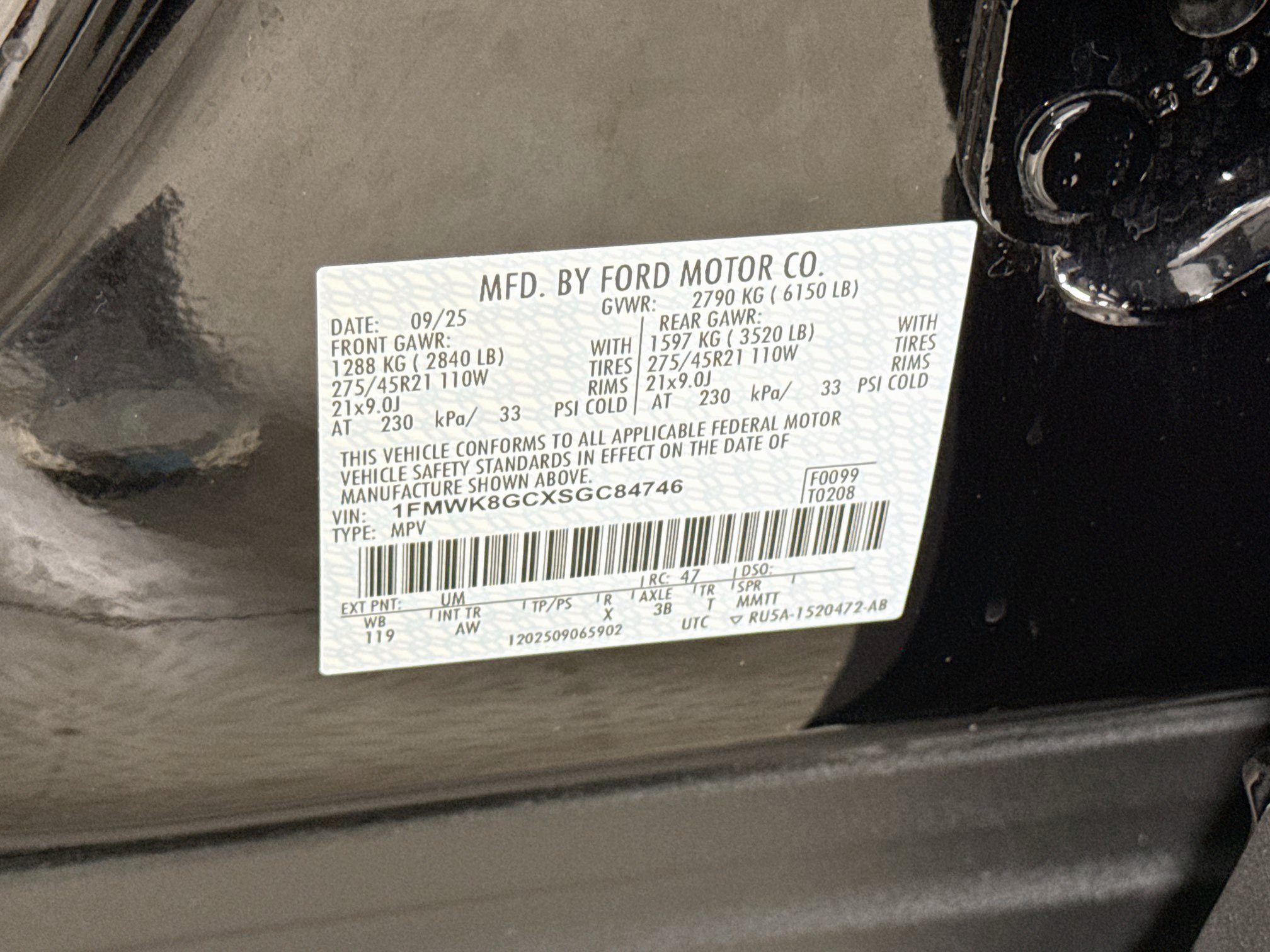 Certified 2025 Ford Explorer ST w/ Sun And Sound Package AWD/4WD image 35