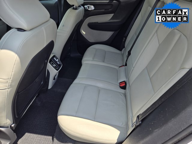 Used 2024 Volvo XC40 B5 Ultimate w/ Protection Package Premier AWD/4WD image 28