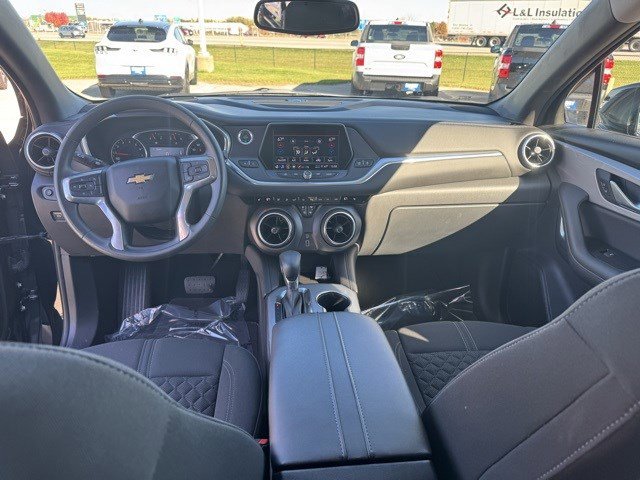 Used 2022 Chevrolet Blazer LT image 28
