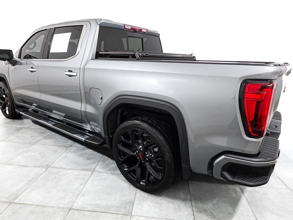 Used 2023 GMC Sierra 1500 Denali w/ Technology Package AWD/4WD image 5
