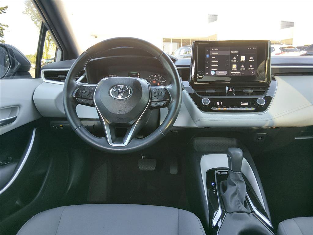 Used 2025 Toyota Corolla SE FWD image 11