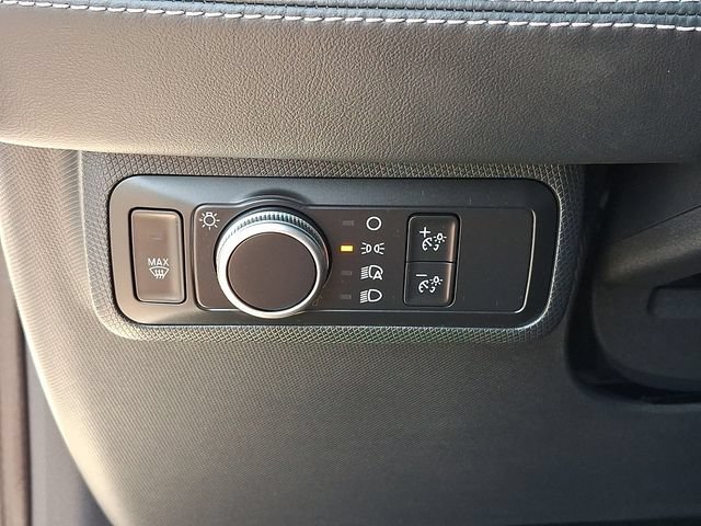 Certified 2021 Ford Mustang Mach-E Select w/ Comfort/Technology Package AWD/4WD image 27