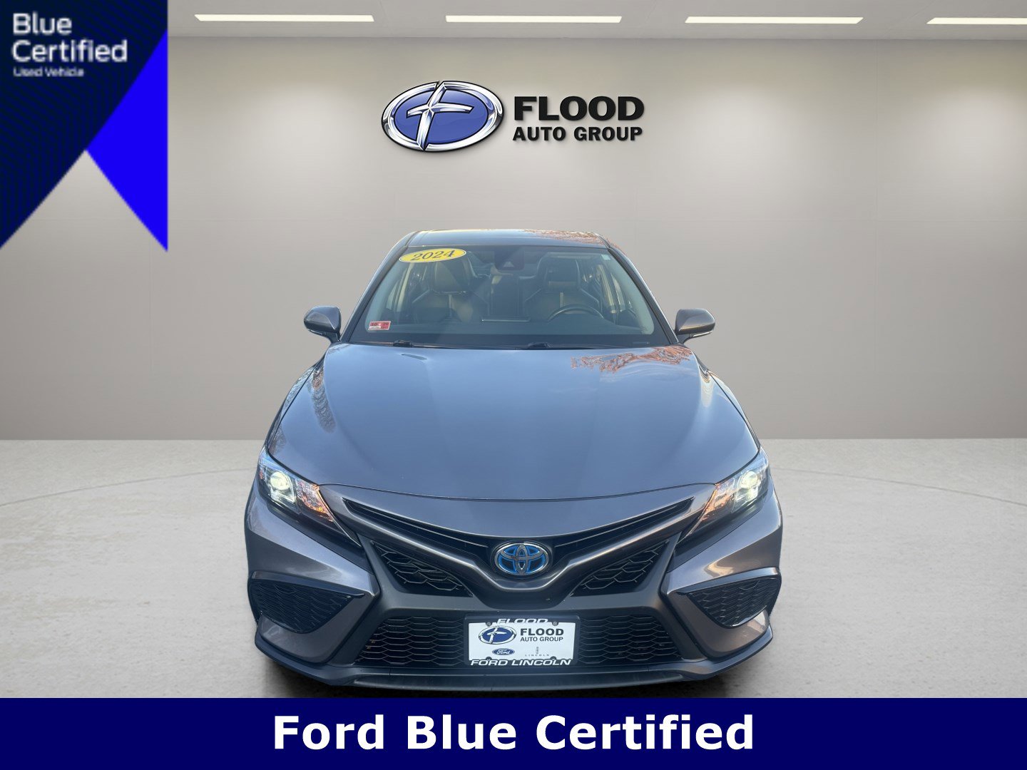 Used 2024 Toyota Camry SE w/ Cold Weather Package video 2