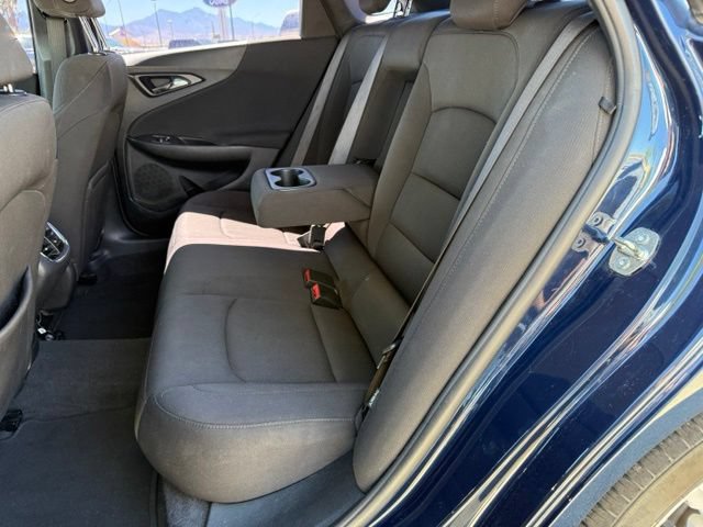 Used 2021 Chevrolet Malibu LT FWD image 33