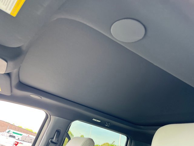 Certified 2025 Ford F150 Lightning Platinum image 17