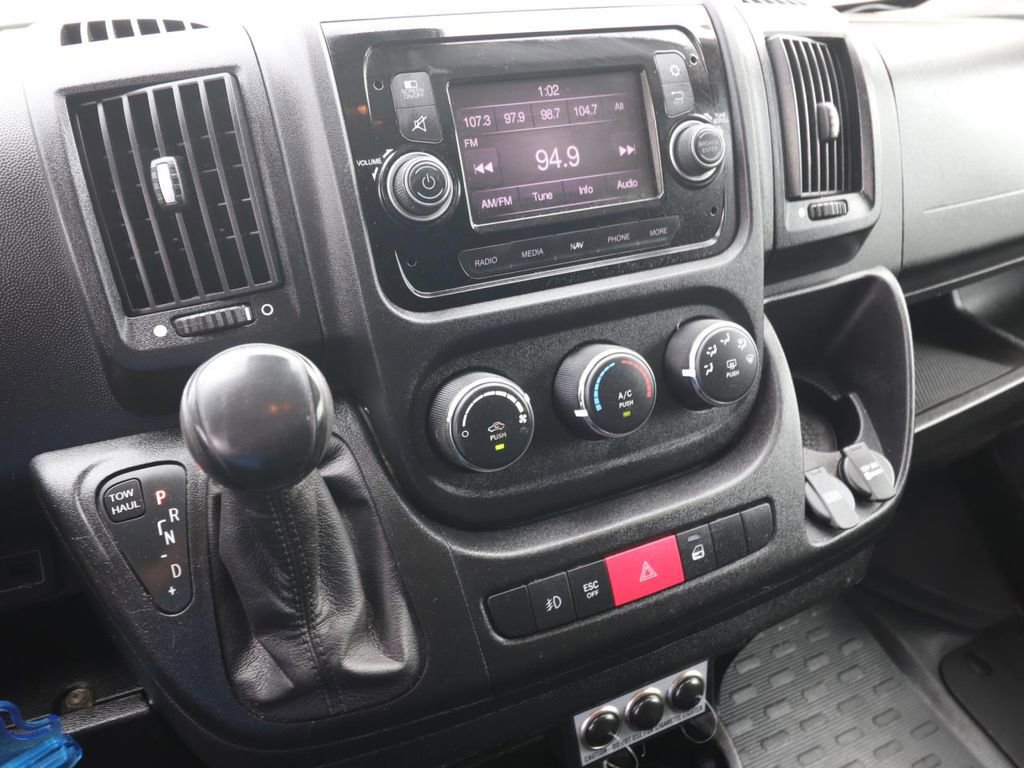 Used 2021 RAM ProMaster 2500 w/ Convenience Group image 19