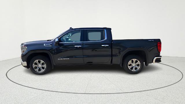Used 2024 GMC Sierra 1500 SLT AWD/4WD image 5