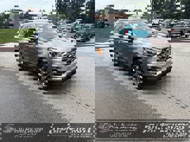 Certified 2024 Ford Edge Titanium image 17