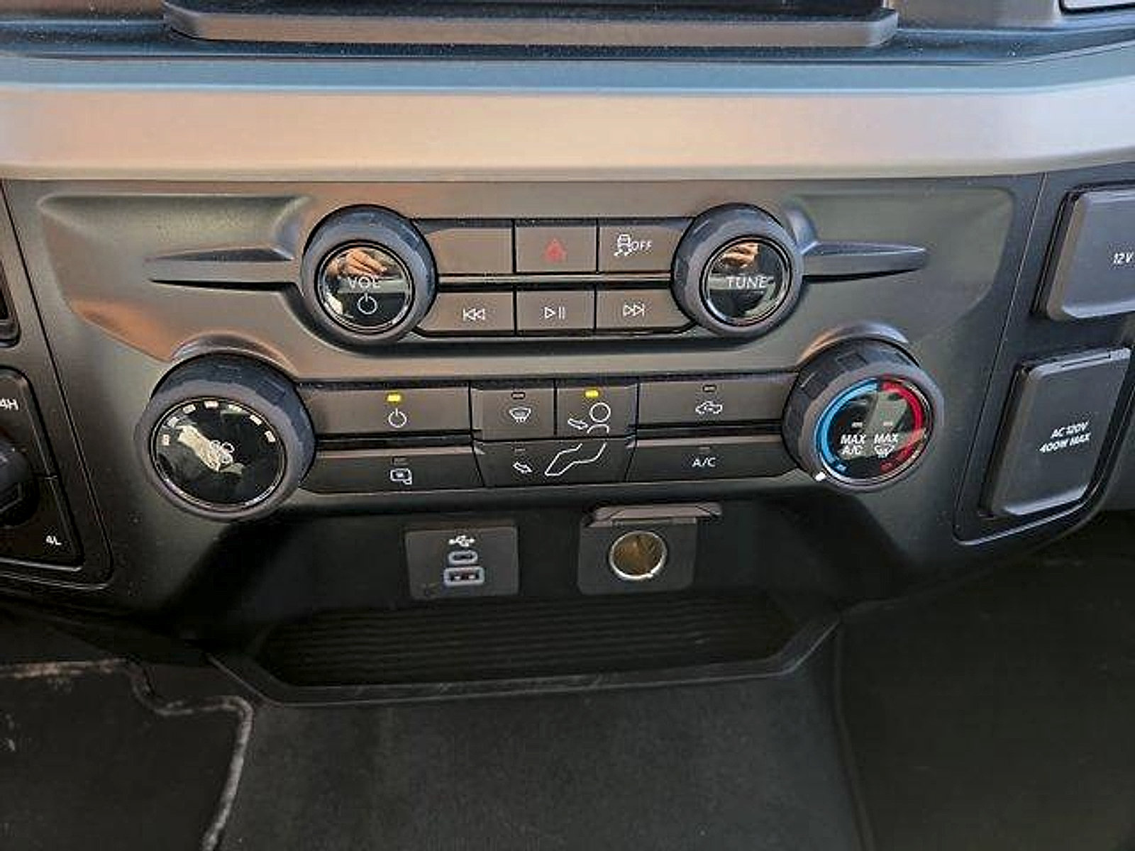 Certified 2025 Ford F250 XLT AWD/4WD image 20