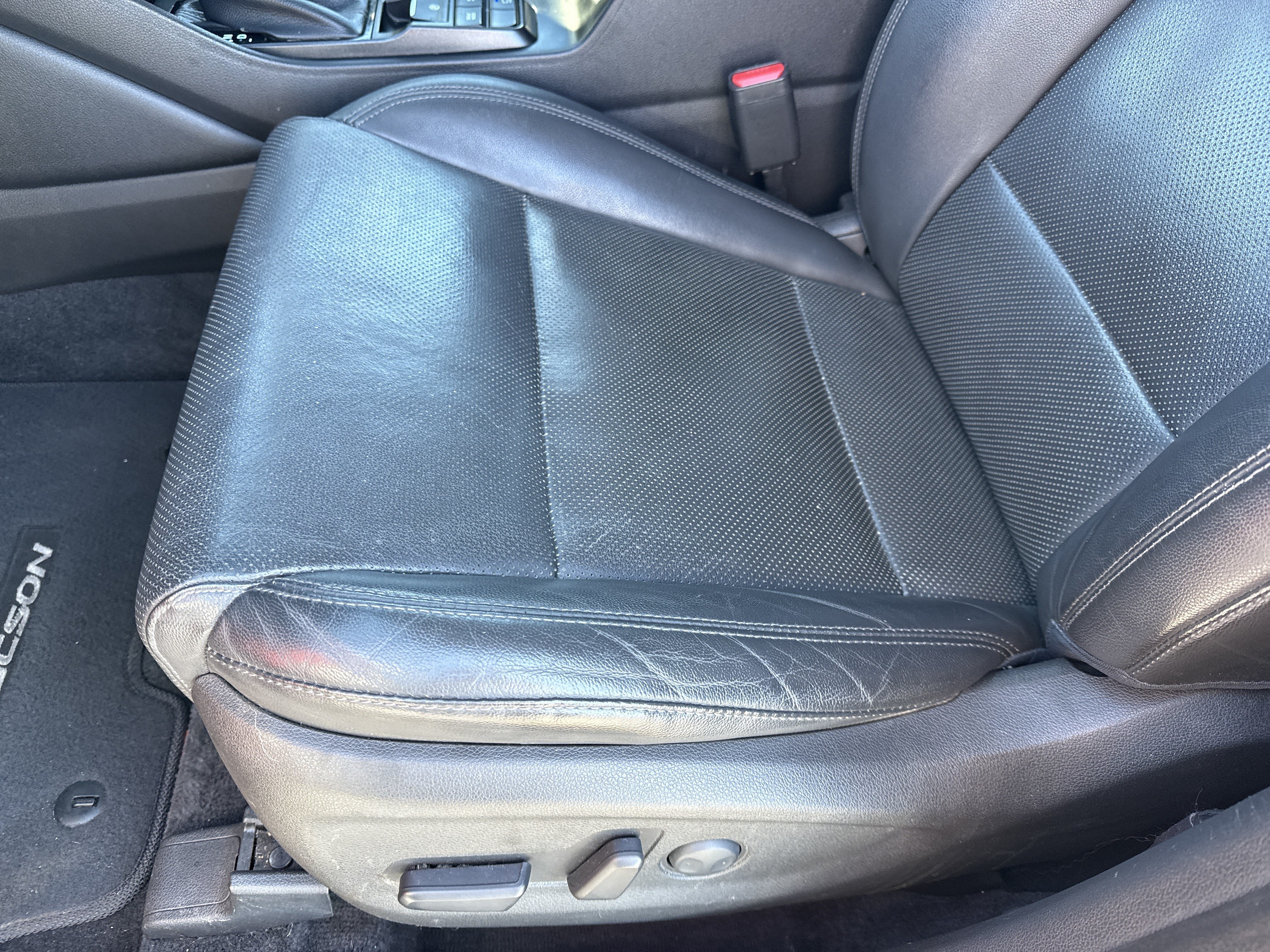 Used 2021 Hyundai Tucson Ultimate FWD image 13