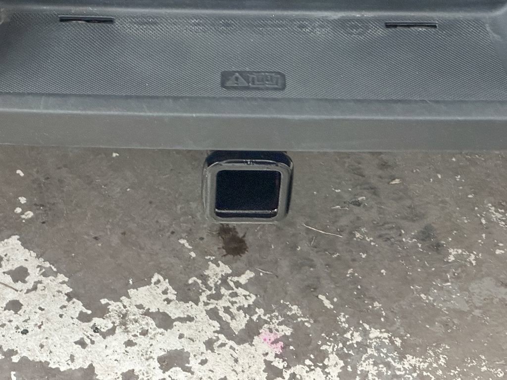 Certified 2023 Ford F150 Lariat w/ Equipment Group 502A High image 21