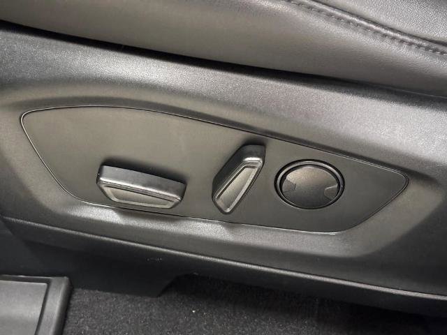 Certified 2023 Ford Explorer XLT w/ Equipment Group 202A image 19