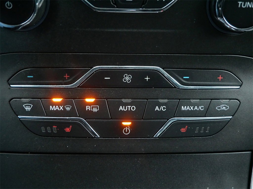 Certified 2017 Ford Edge SEL w/ Equipment Group 201A image 20