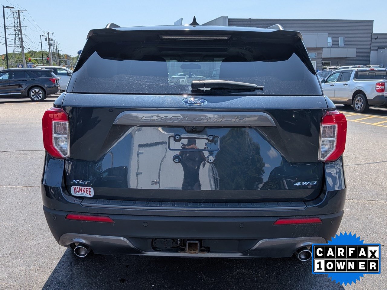 Certified 2023 Ford Explorer XLT w/ Equipment Group 202A AWD/4WD image 5