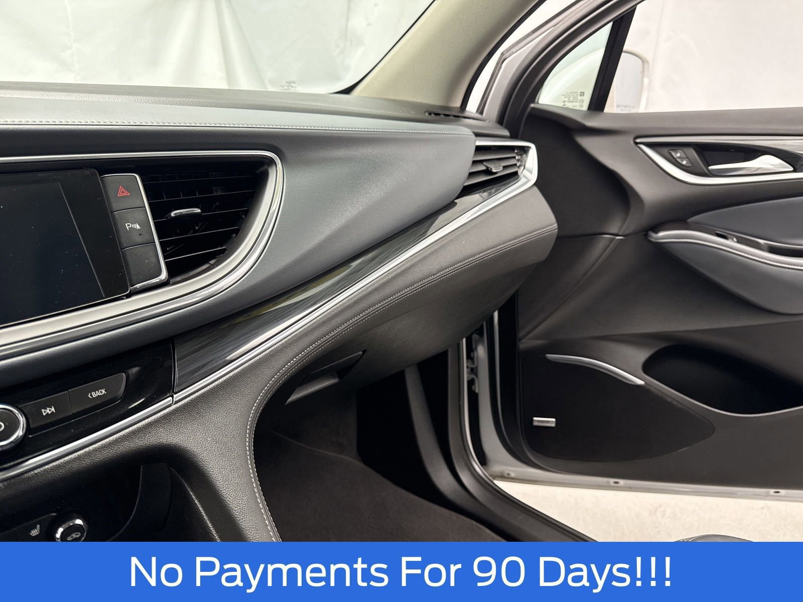 Used 2020 Buick Enclave Essence w/ Sound and Sites Package image 26