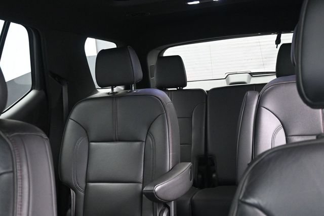 Used 2022 Chevrolet Traverse RS AWD/4WD image 16