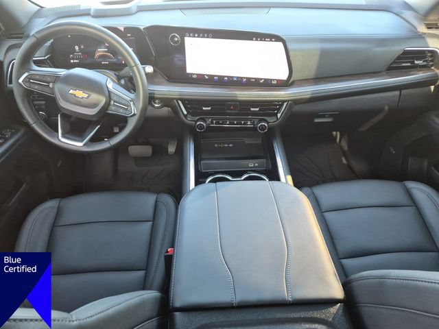 Used 2025 Chevrolet Suburban LT w/ Comfort Package RWD image 32