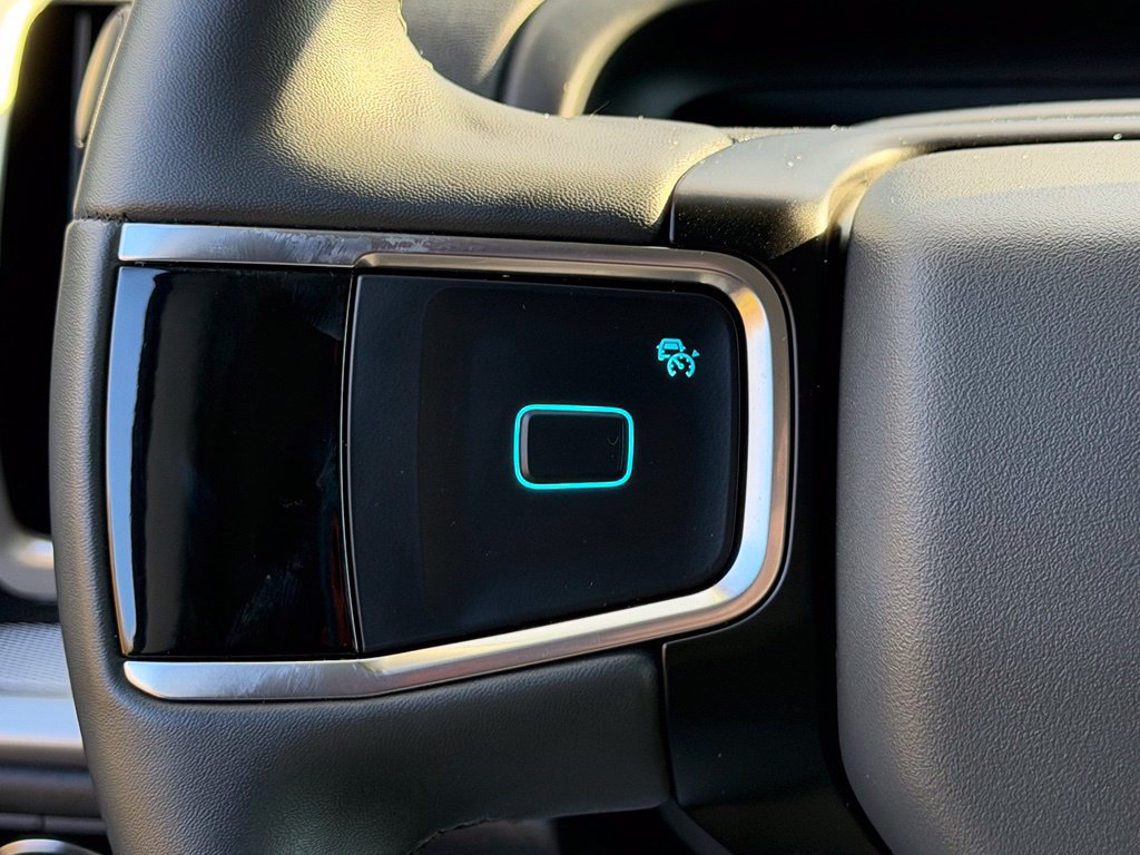 Certified 2025 Ford Expedition Active AWD/4WD image 9