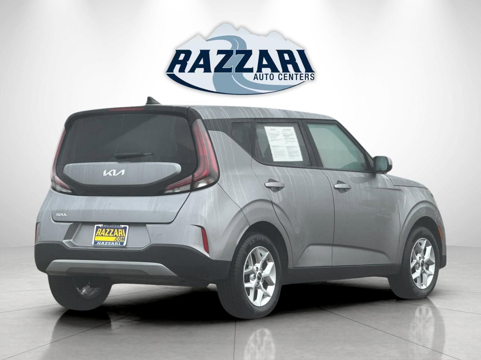 Used 2024 Kia Soul LX w/ Option Group 015 image 3