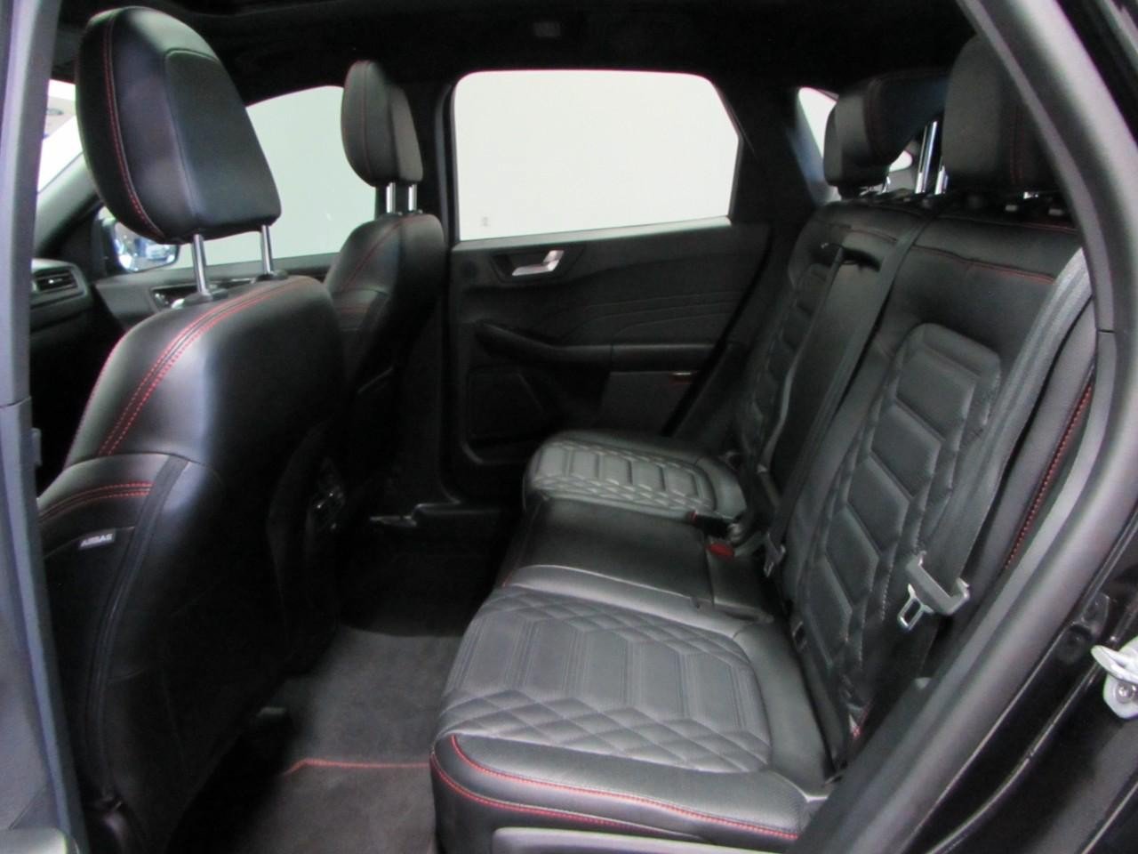 Certified 2023 Ford Escape ST-Line Elite w/ Premium Technology Package AWD/4WD image 15