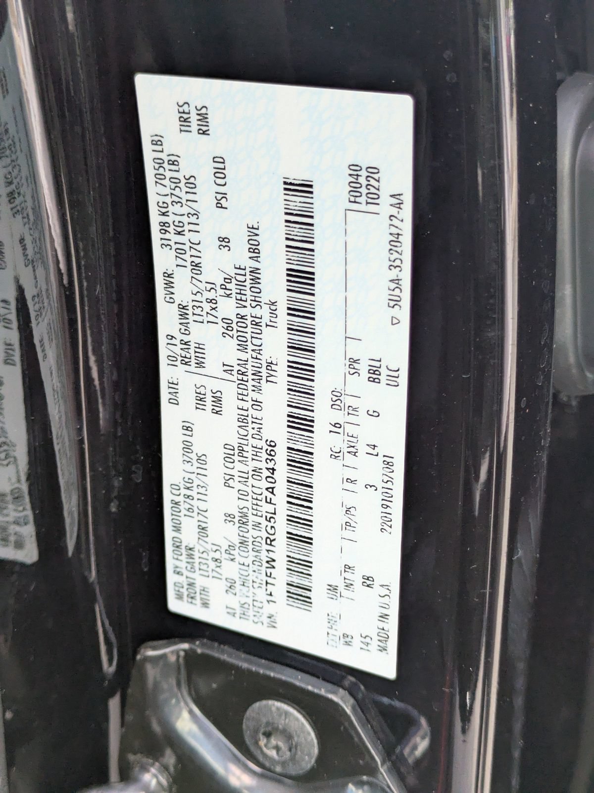 Certified 2020 Ford F150 Raptor w/ Equipment Group 802A Luxury AWD/4WD image 17