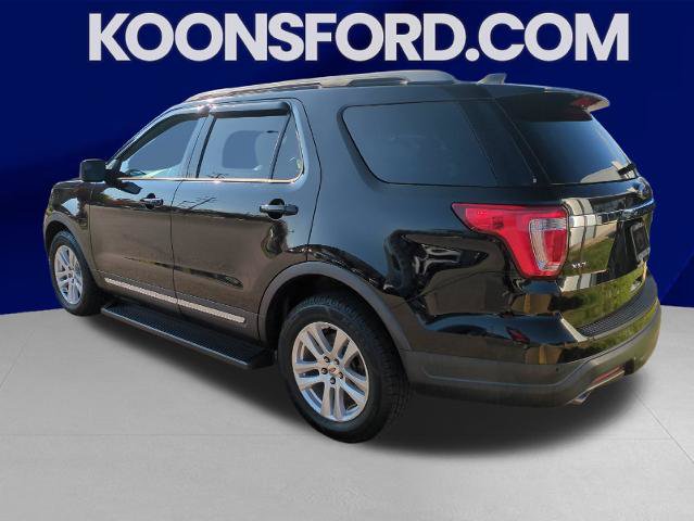 Certified 2018 Ford Explorer XLT AWD/4WD image 3