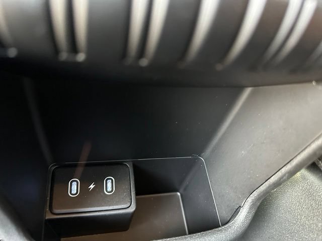 Used 2024 Hyundai Kona SEL FWD image 13