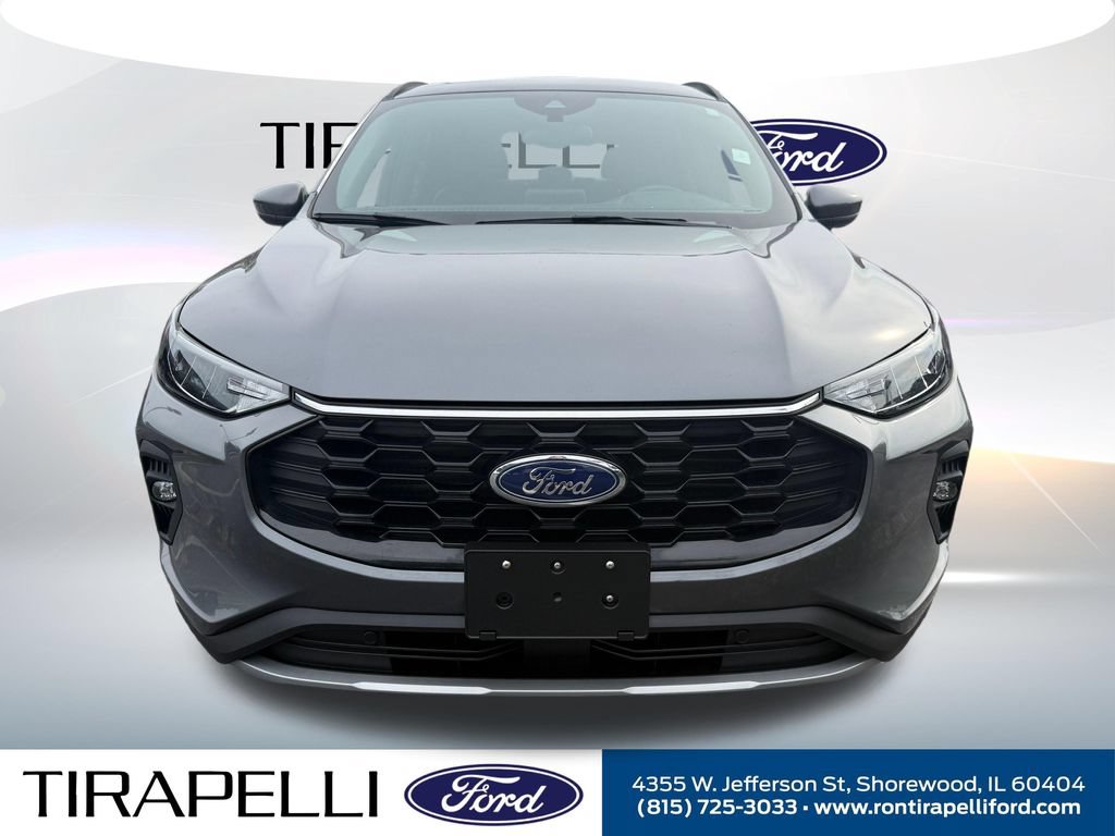 Certified 2025 Ford Escape ST-Line Select AWD/4WD image 7