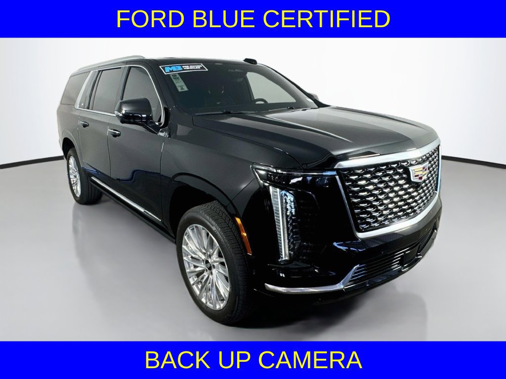 Used 2025 Cadillac Escalade ESV Premium Luxury w/ Touring Package AWD/4WD image 4