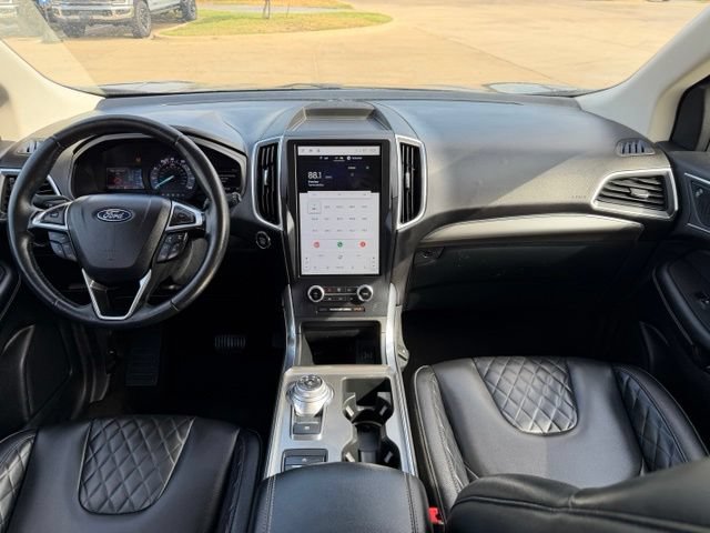 Certified 2024 Ford Edge Titanium AWD/4WD image 24