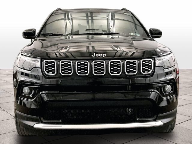 Used 2024 Jeep Compass Limited AWD/4WD image 3