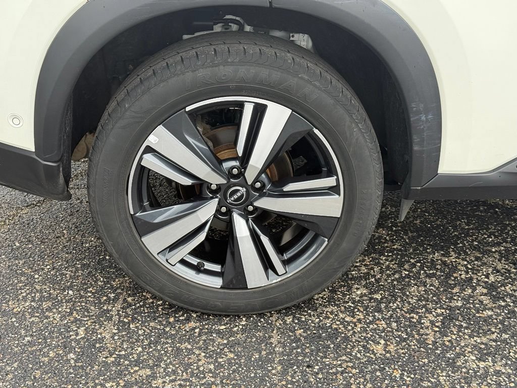 Used 2023 Nissan Rogue SL w/ SL Premium Package AWD/4WD image 36