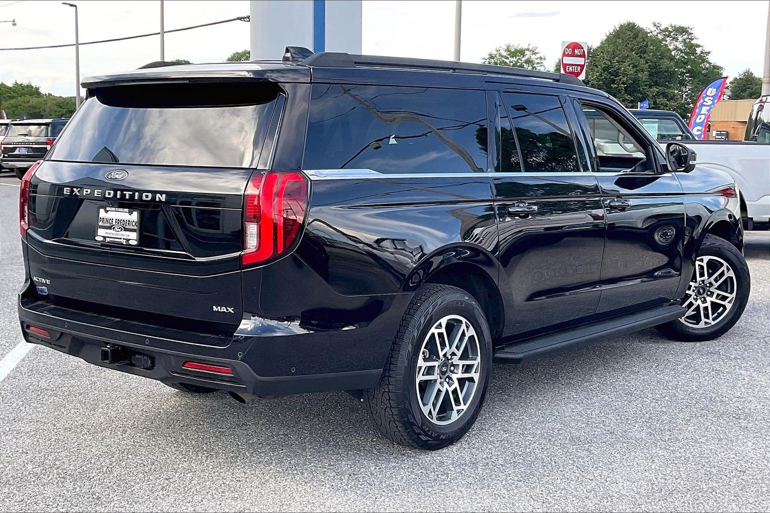 Certified 2025 Ford Expedition Max Active AWD/4WD image 13