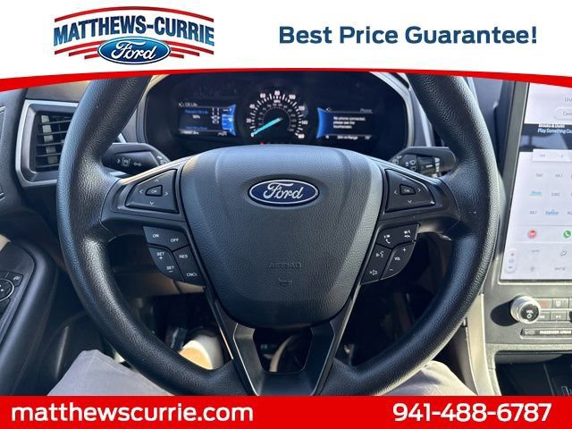 Certified 2024 Ford Edge SE w/ Black Appearance Package image 16
