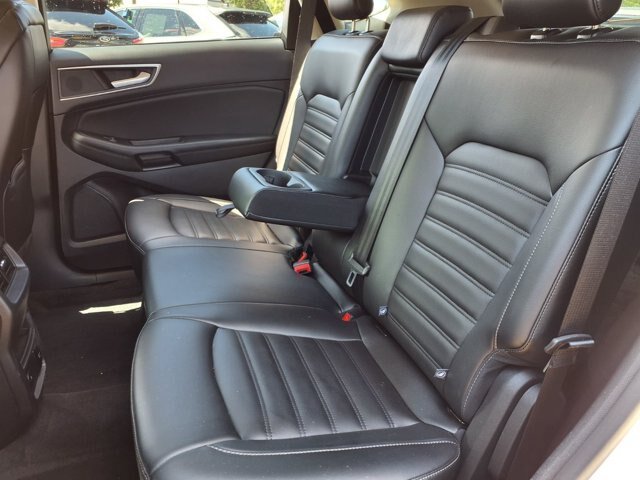 Certified 2024 Ford Edge SEL w/ Convenience Package AWD/4WD image 7