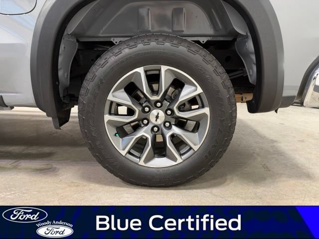 Used 2024 Chevrolet Silverado 1500 LT w/ Z71 Off-Road Package AWD/4WD image 8