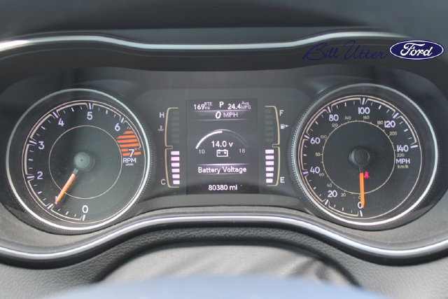 Used 2020 Jeep Cherokee Latitude Plus FWD image 10