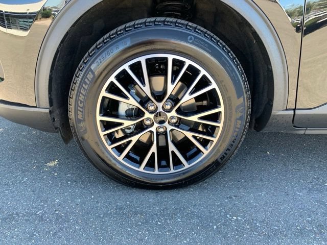 Certified 2025 Ford Escape SE FWD image 13