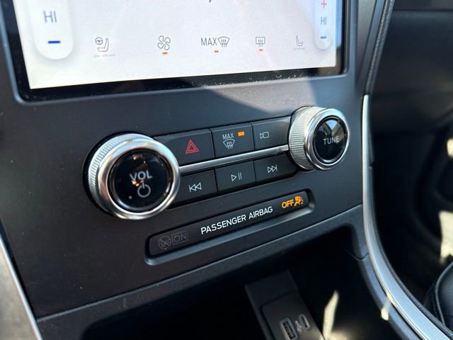 Certified 2024 Ford Edge SEL w/ Convenience Package image 30