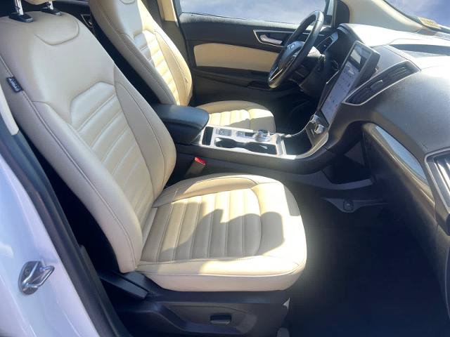 Certified 2023 Ford Edge SEL w/ Convenience Package AWD/4WD image 15