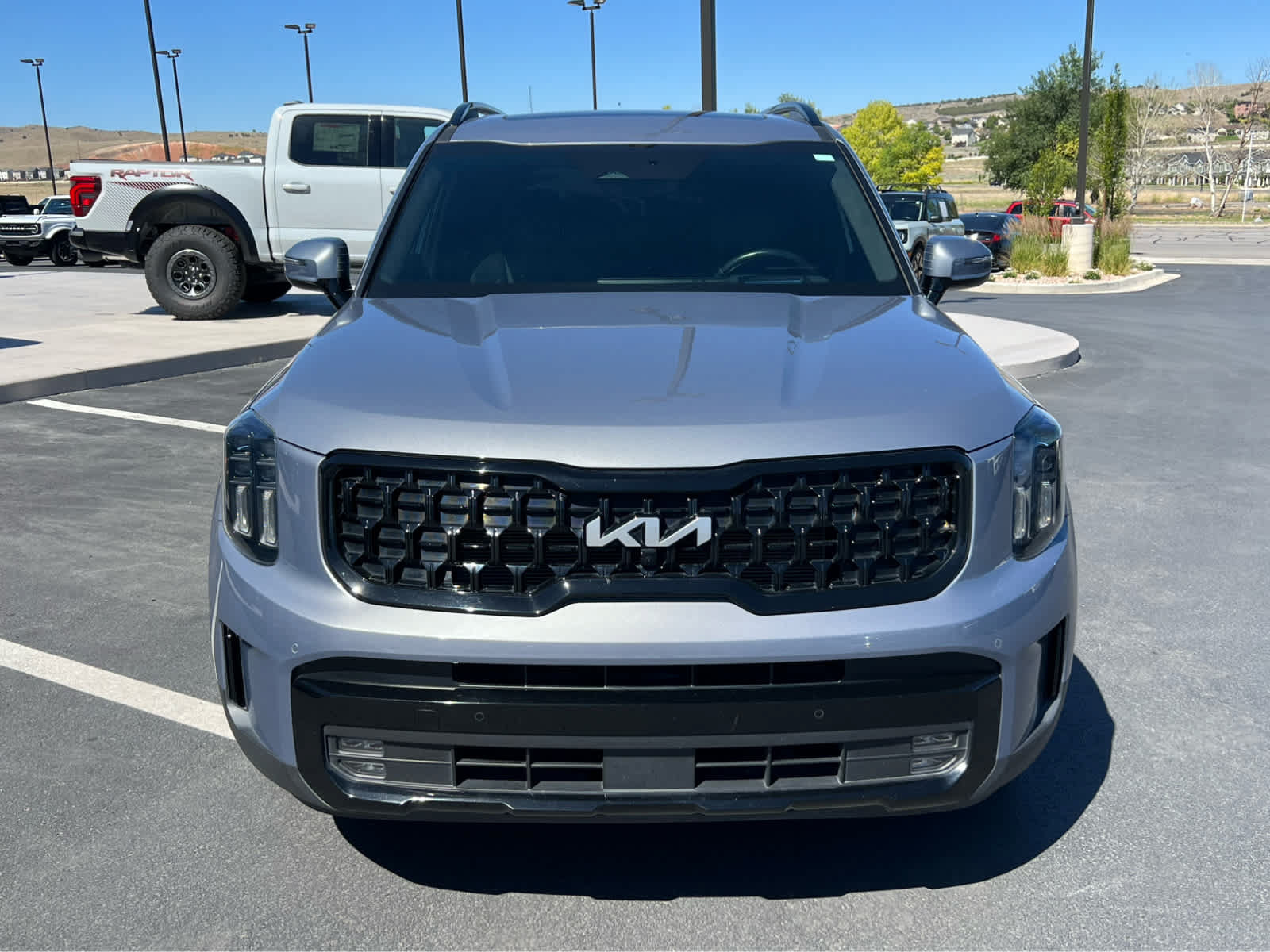 Used 2024 Kia Telluride SX Prestige X-Pro AWD/4WD image 3