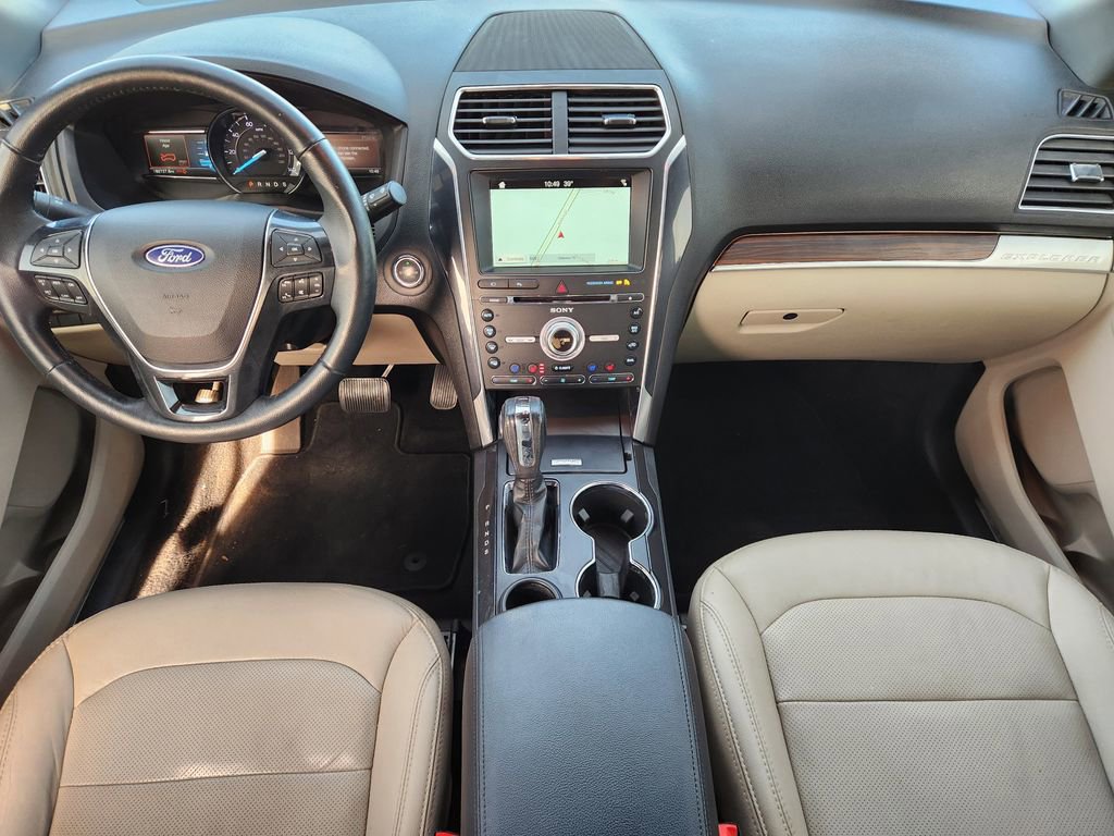 Certified 2018 Ford Explorer Limited image 24
