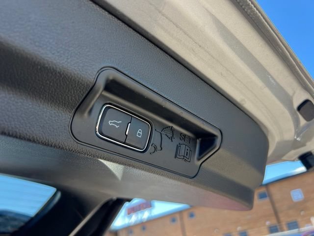 Certified 2024 Ford Explorer XLT w/ Equipment Group 202A AWD/4WD image 23