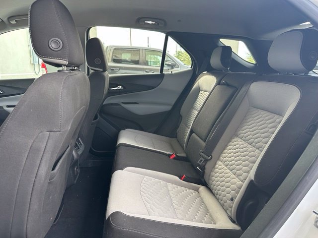 Used 2020 Chevrolet Equinox LS w/ LS Convenience Package FWD image 11